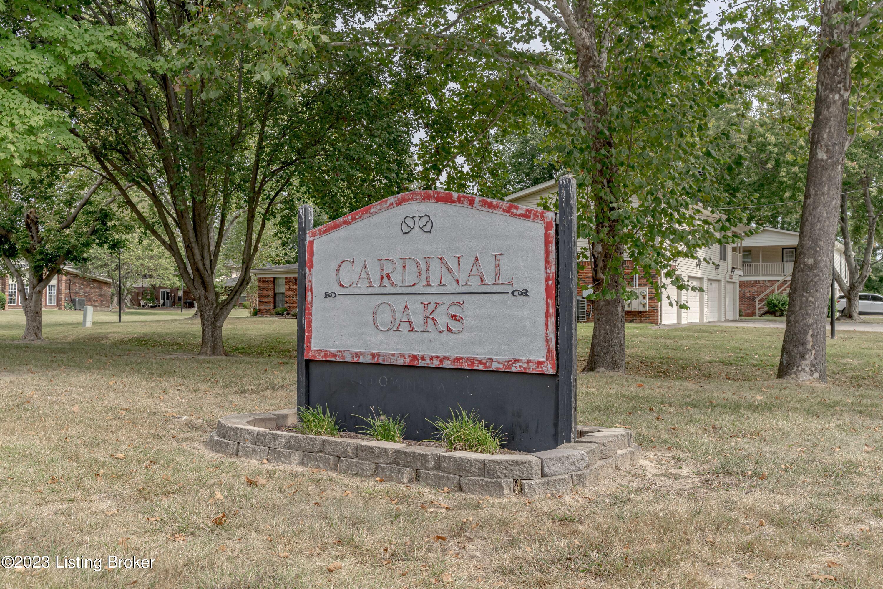 3033 Fordhaven Road Louisville, KY 40214 - Photo 48 of 49 DSC05293