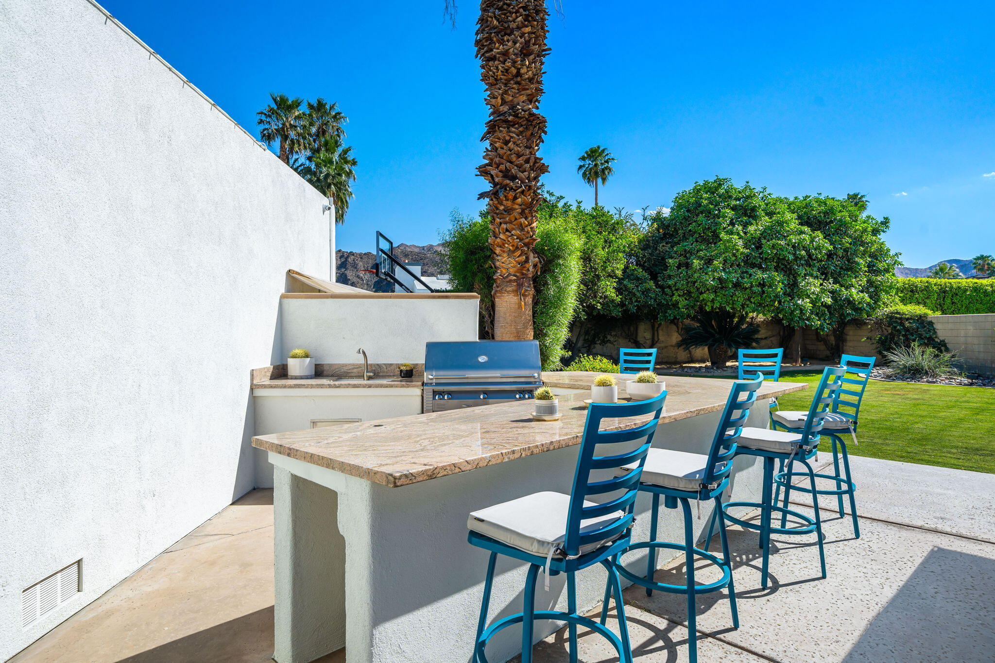45855 Apache Road Indian Wells, CA 92210 - Photo 36 of 77 24-web-or-mls-TKApache_OPMG_0426_024