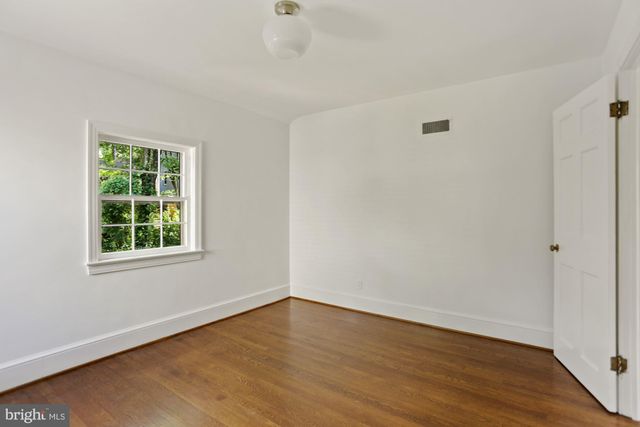 $1,097,000 | 6675 32nd Place Northwest, Washington, DC 20015