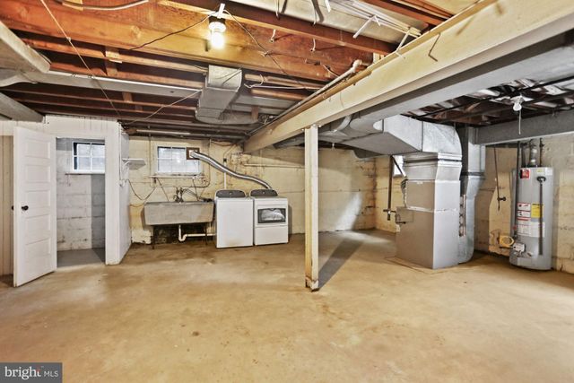 $1,097,000 | 6675 32nd Place Northwest, Washington, DC 20015