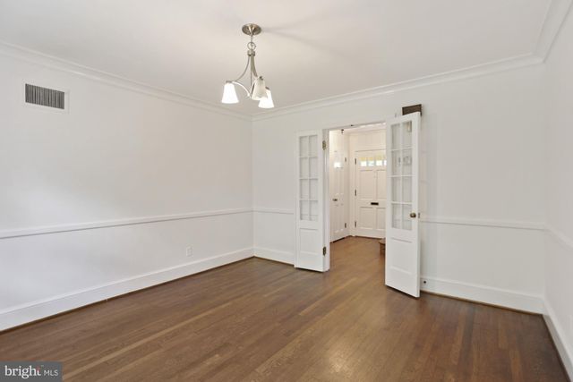 $1,097,000 | 6675 32nd Place Northwest, Washington, DC 20015