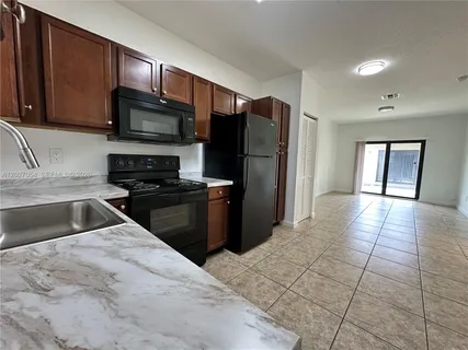 $1,895 | 1035 Northeast 10th Avenue, Unit 1, Fort Lauderdale, FL 33304