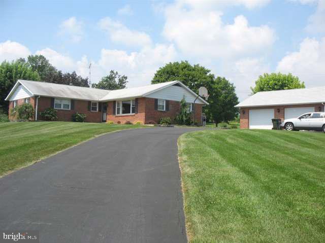 366 Bloserville Road Carlisle, PA 17015 - Photo 4 of 12 Gallery Image 4