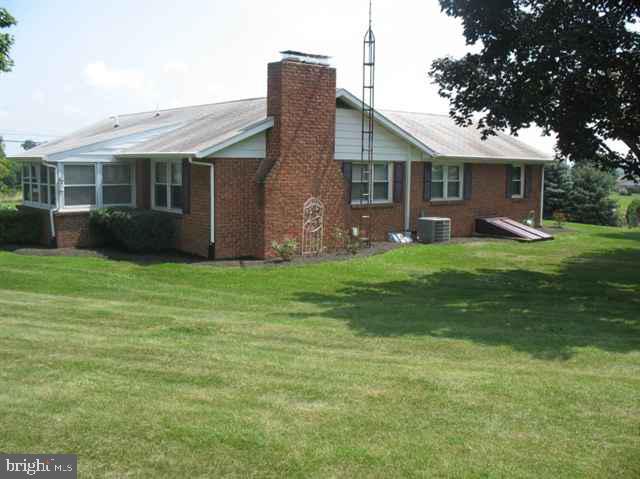 366 Bloserville Road Carlisle, PA 17015 - Photo 5 of 12 Gallery Image 5