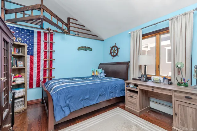 $1,799,000 | 41-27 Orient Avenue | Douglaston