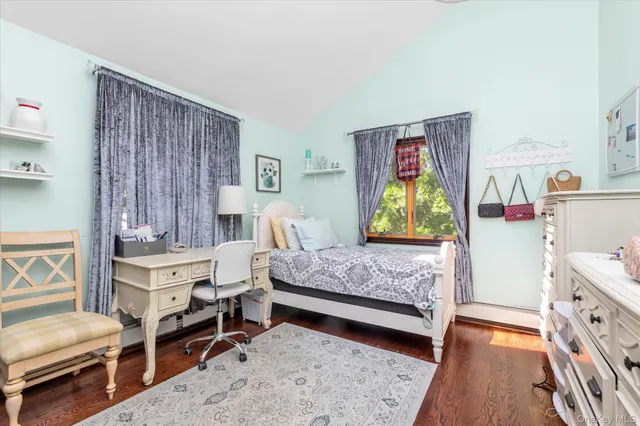 $1,799,000 | 41-27 Orient Avenue | Douglaston