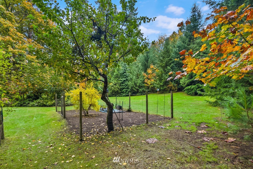 11709 Southwest Shawnee Road Vashon, WA 98070 - Photo 32 of 36 Gallery Image 32