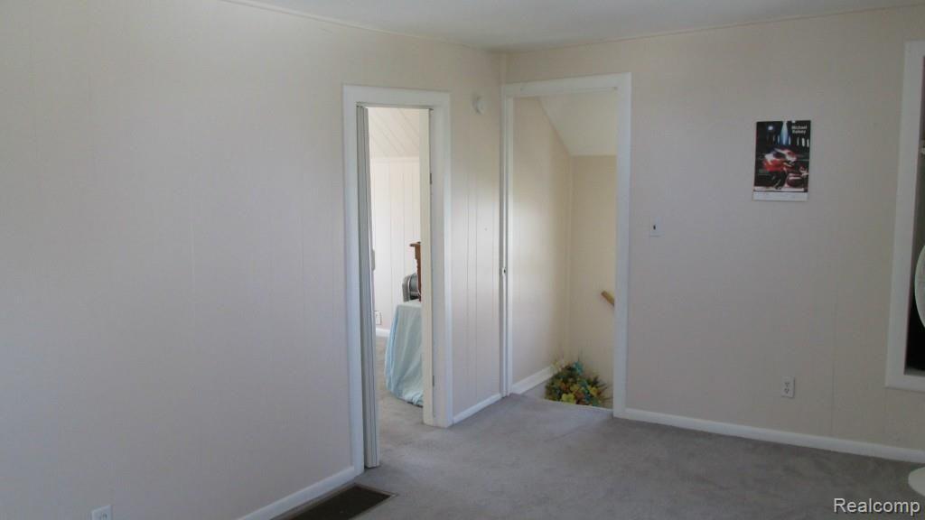 13885 Haggerty Road Belleville, MI 48111 - Photo 12 of 28 IMG_0410.jpg