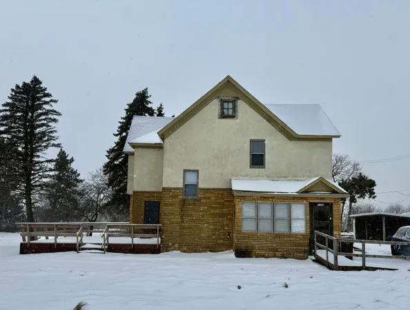 $330,000 | 7544 Curvue Road, Eau Claire, WI 54703