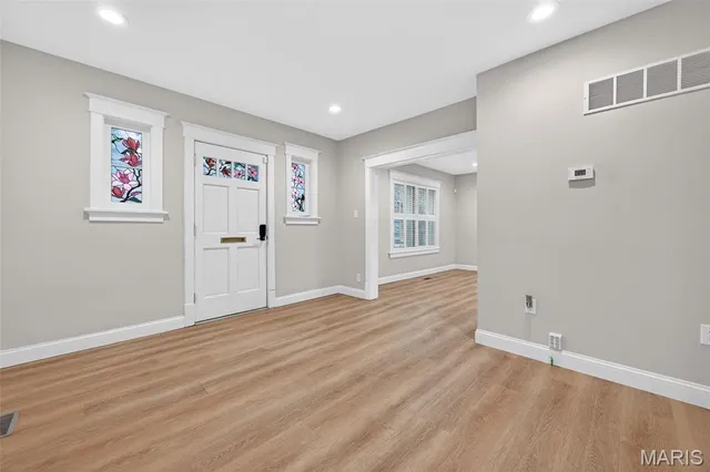 $439,900 | 6810 Pershing Avenue, University City, MO 63130