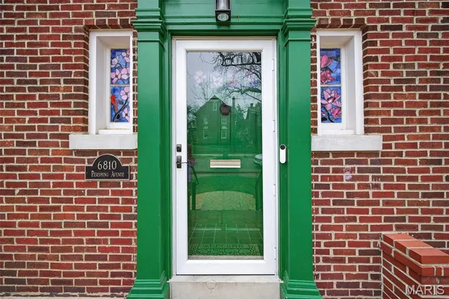 $439,900 | 6810 Pershing Avenue, University City, MO 63130