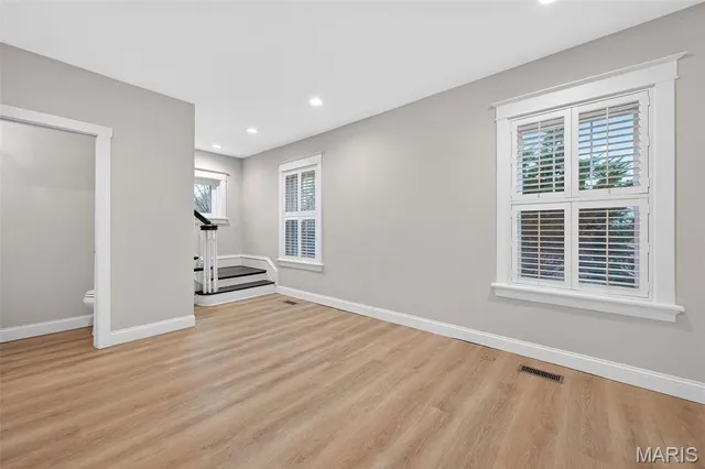 $439,900 | 6810 Pershing Avenue, University City, MO 63130