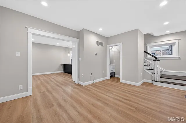 $439,900 | 6810 Pershing Avenue, University City, MO 63130