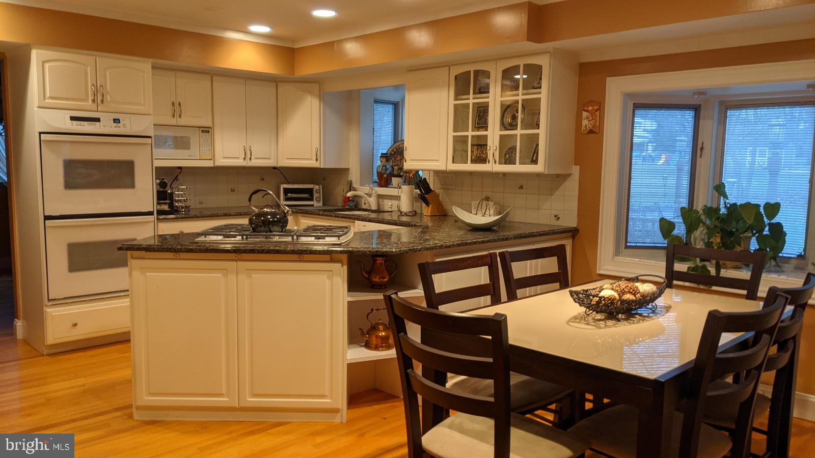60 Sunshine Road Southampton, PA 18966 - Photo 5 of 54 Gallery Image 5