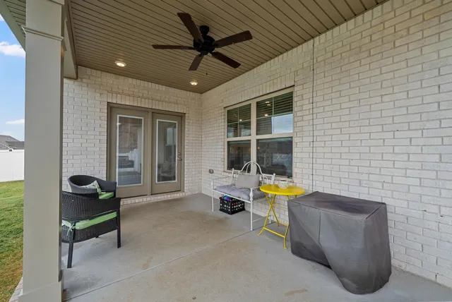 $384,500 | 1086 Amber Hills, Ashland City, TN 37015