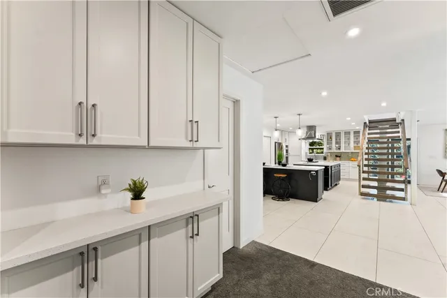 $1,579,000 | 16772 Glenhaven Lane, Huntington Beach, CA 92647