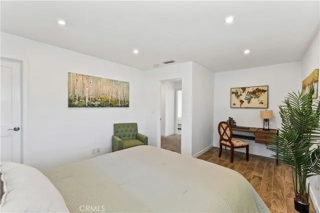 $1,579,000 | 16772 Glenhaven Lane, Huntington Beach, CA 92647