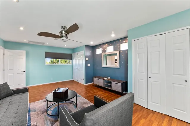 $1,579,000 | 16772 Glenhaven Lane, Huntington Beach, CA 92647