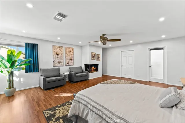 $1,579,000 | 16772 Glenhaven Lane, Huntington Beach, CA 92647