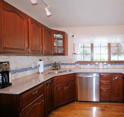 22 Porter Road Natick, MA 01760 - Photo 9 of 29 Gallery Image 9