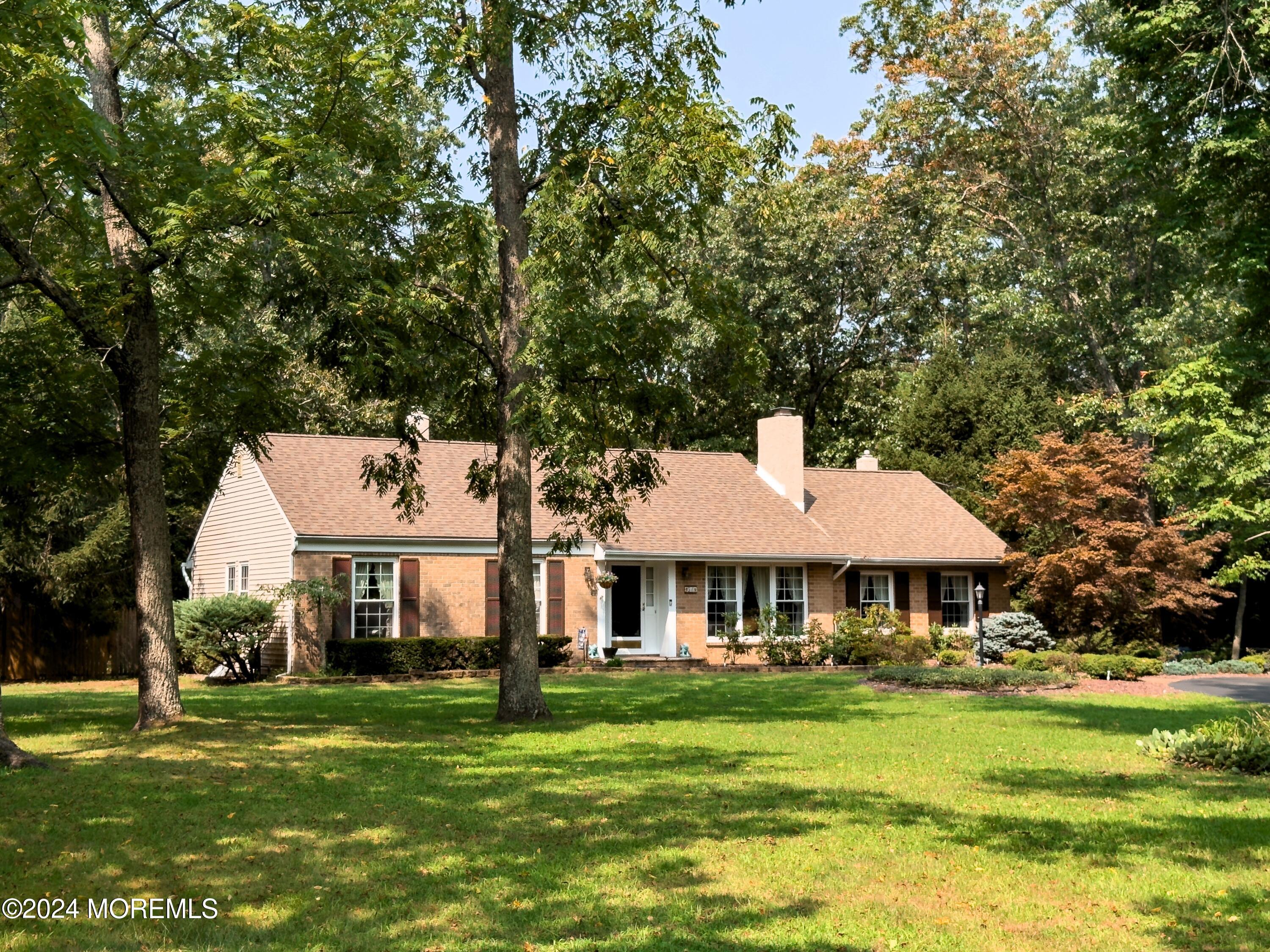 56 Toms River Road Jackson, NJ 08527 - Photo 6 of 58 56 Toms River Side View