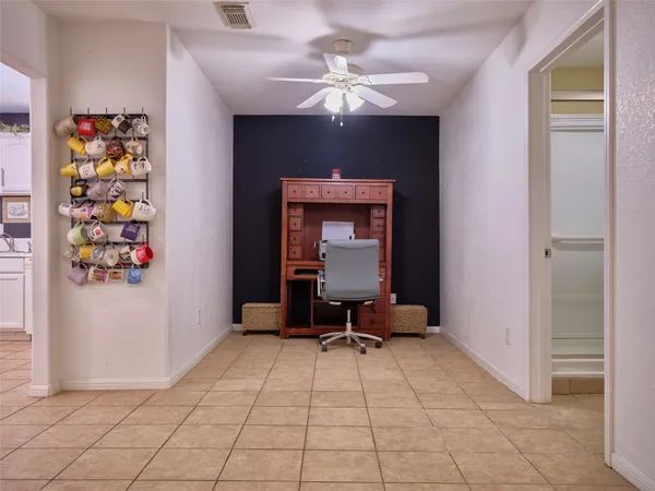 $184,900 | 1817 Veranda Drive, West Columbia, TX 77486