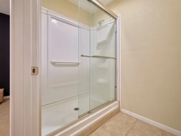 $184,900 | 1817 Veranda Drive, West Columbia, TX 77486