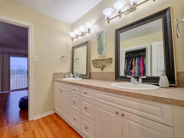 $184,900 | 1817 Veranda Drive, West Columbia, TX 77486