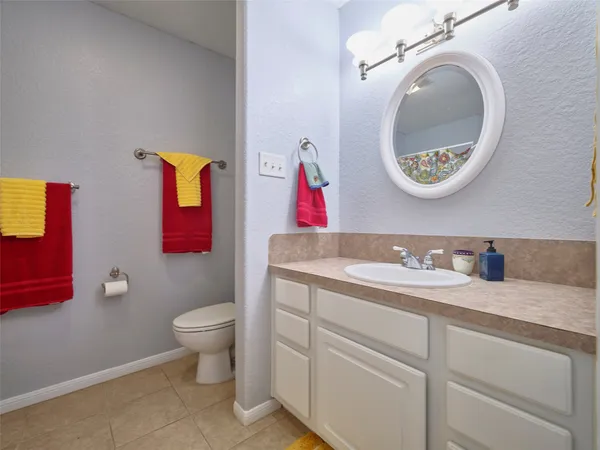 $184,900 | 1817 Veranda Drive, West Columbia, TX 77486