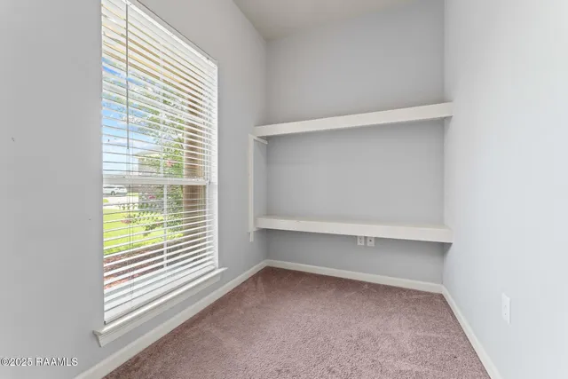 $1,900 | 2934 Nicholson Lake Drive, Baton Rouge, LA 70810