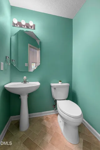 $425,000 | 113 Breakers Place, Cary, NC 27511