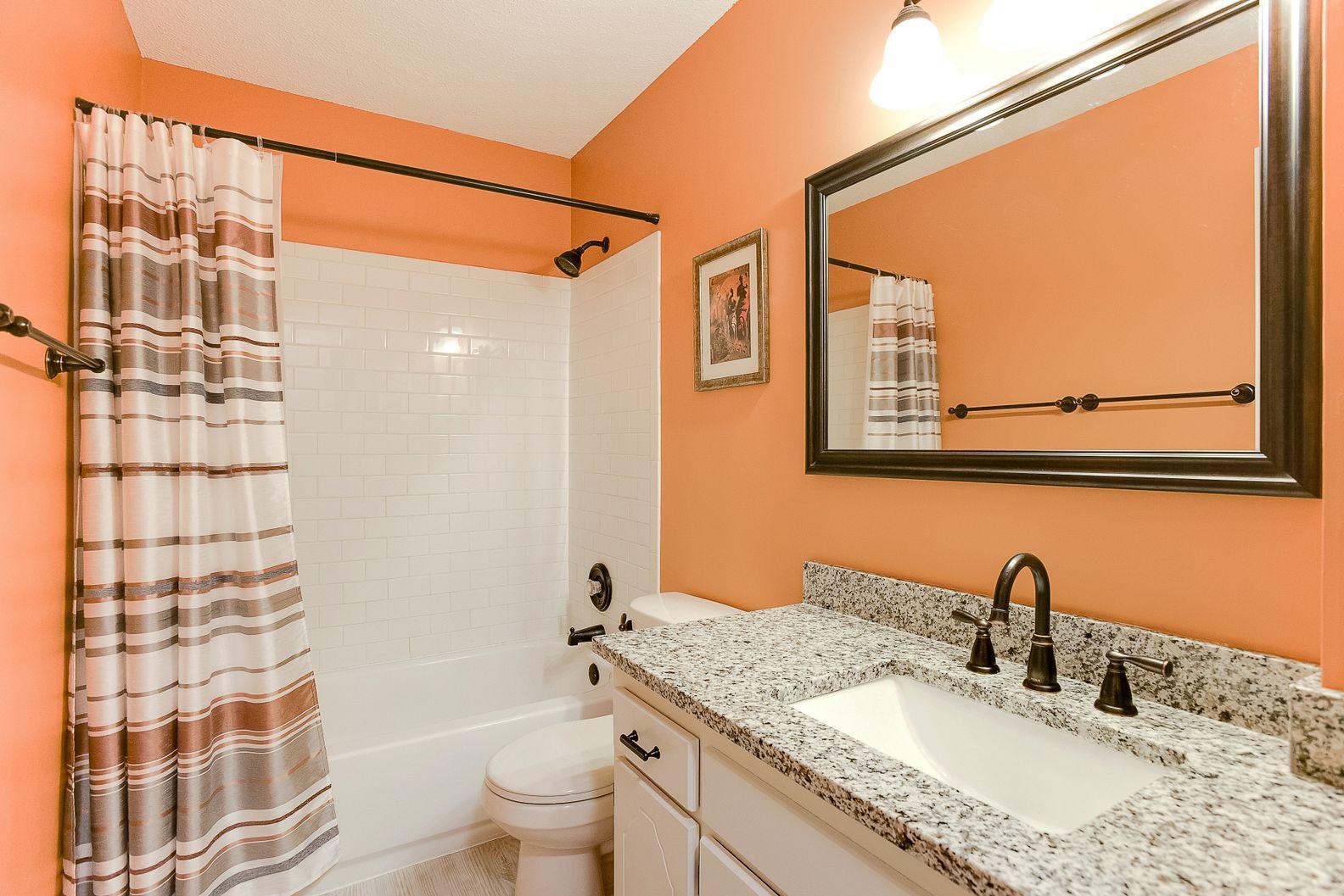 4027 Silver Lake Road Northeast St. Anthony, MN 55421 - Photo 17 of 28 Gallery Image 17