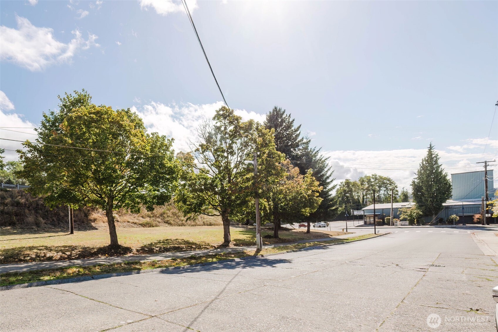 567 Juniper Street Bremerton, WA 98310 - Photo 30 of 37 a view of a road with trees