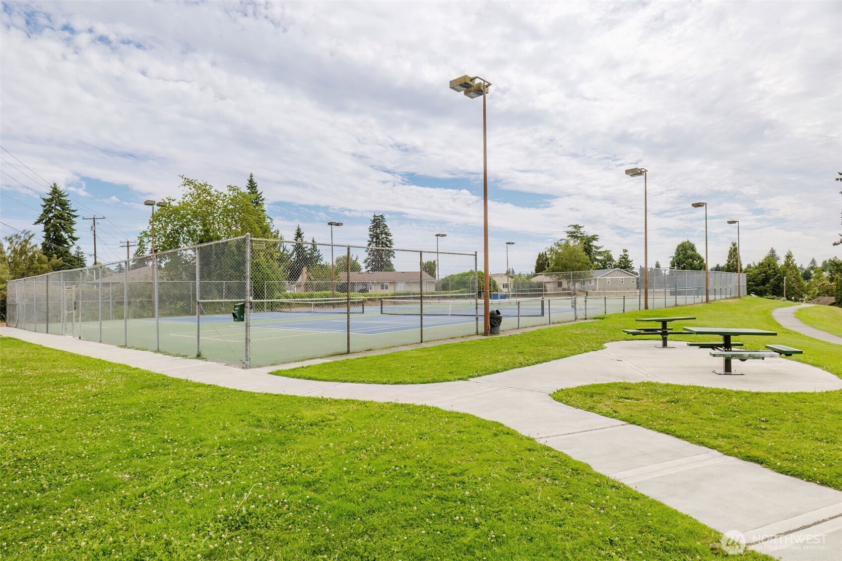 567 Juniper Street Bremerton, WA 98310 - Photo 34 of 37 a view of a park