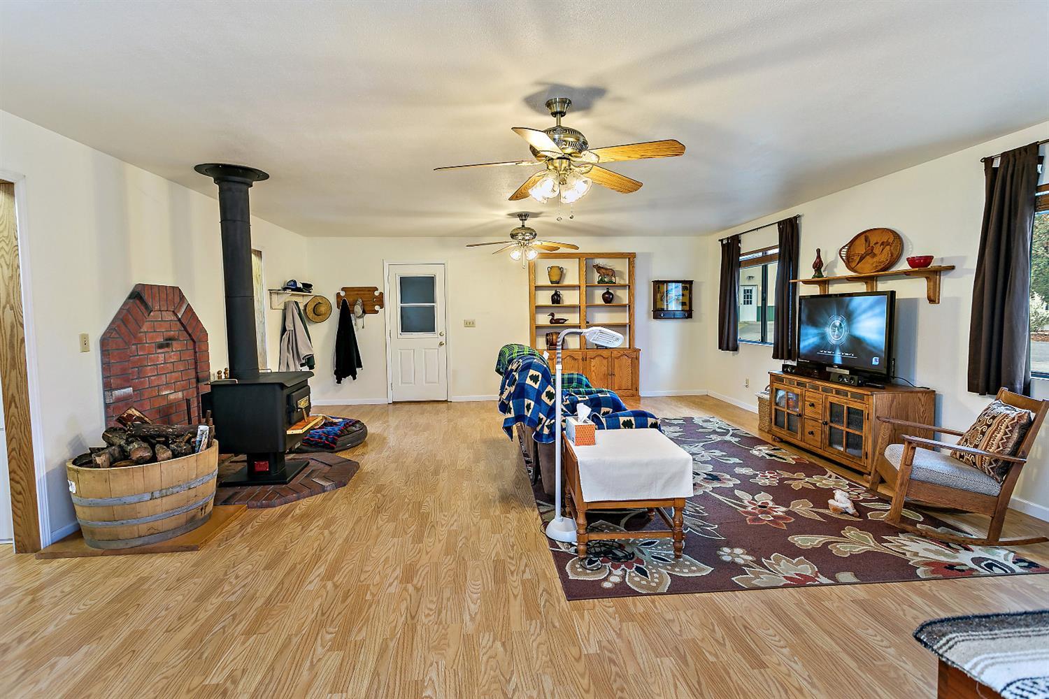 8227 Lower River Road Grants Pass, OR 97526 - Photo 21 of 22 Additional Photo
