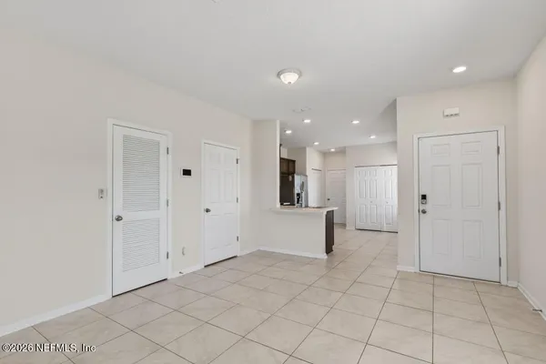 $1,750 | 909 Capitol Parkway, Jacksonville, FL 32218