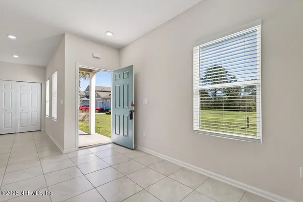 $1,750 | 909 Capitol Parkway, Jacksonville, FL 32218