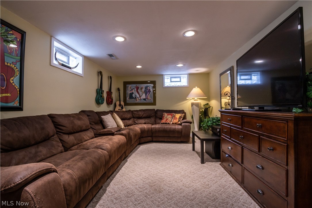 1545 Raleigh Boulevard Akron, OH 44321 - Photo 14 of 25 Gallery Image 14
