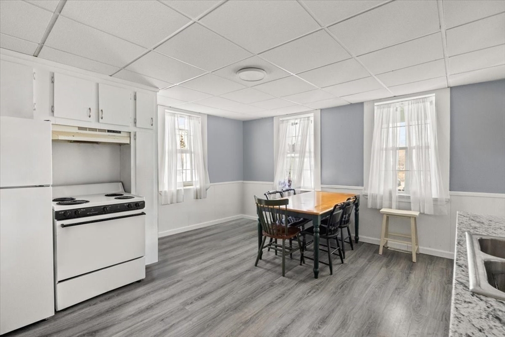 46 Grove Street Taunton, MA 02780 - Photo 8 of 26