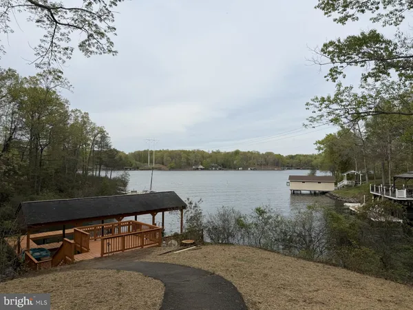 $1,295,000 | 172 Hemlock Forest, Mineral, VA 23117