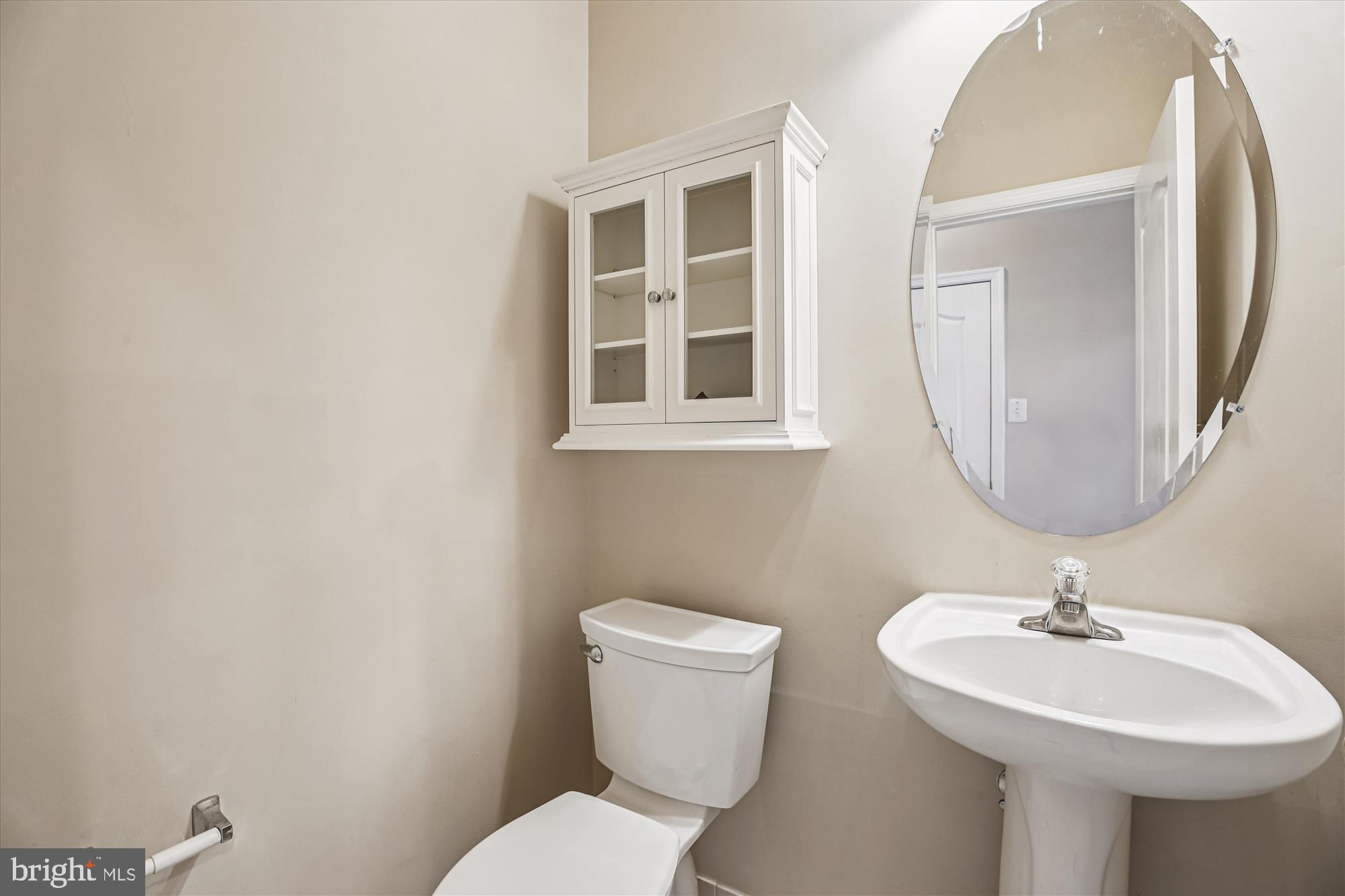 1127 Gaither Road Rockville, MD 20850 - Photo 33 of 42 Gallery Image 33