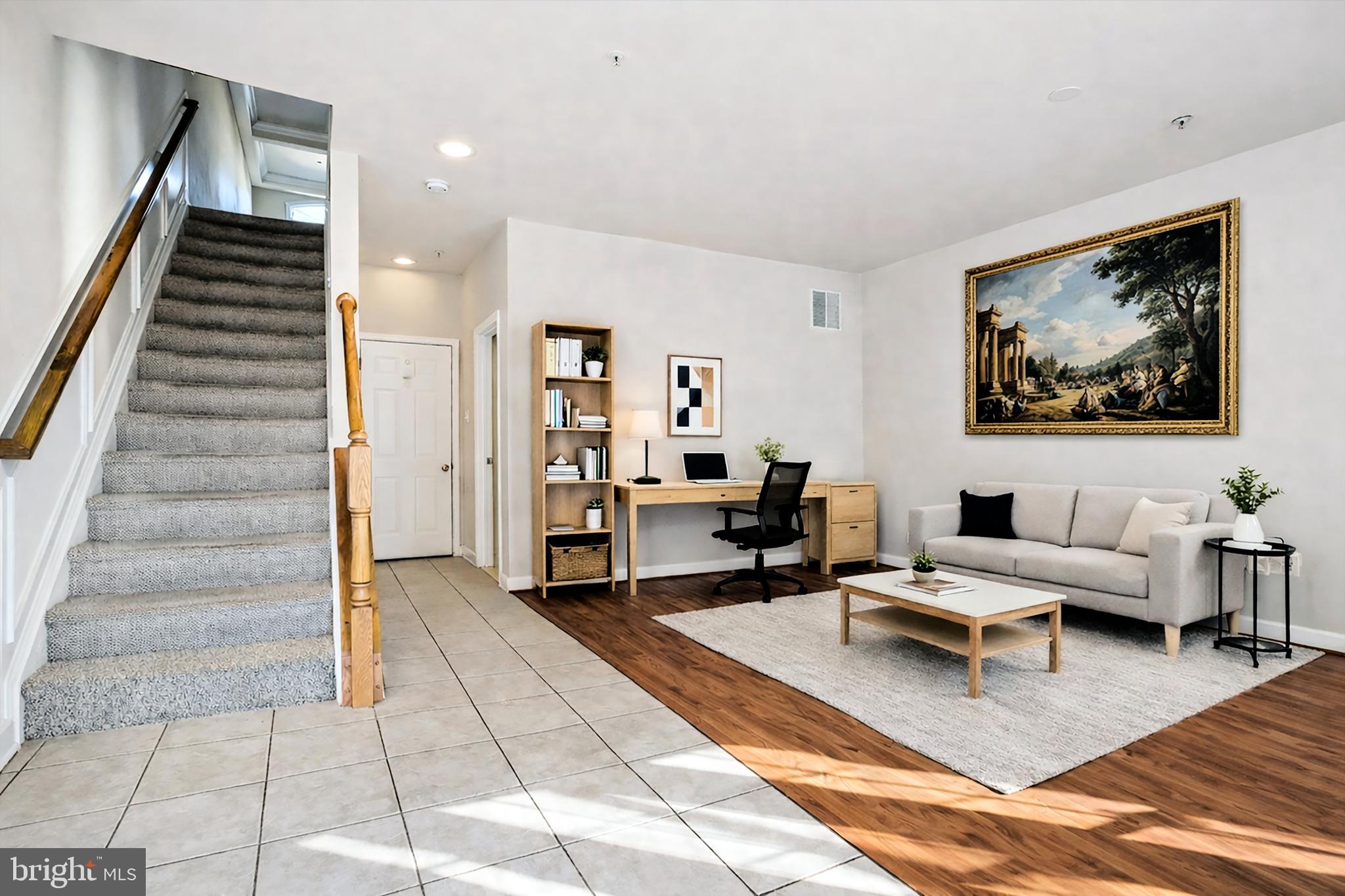 Entry level - virtual staged