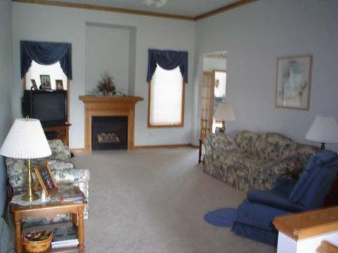 2940 Country Monroe, MI 48162 - Photo 3 of 6 791067-2.JPG