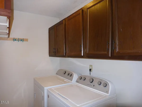 $2,335 | 100 Barrington Hill Road, Chapel Hill, NC 27516