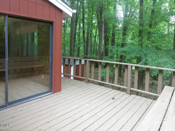 $2,335 | 100 Barrington Hill Road, Chapel Hill, NC 27516