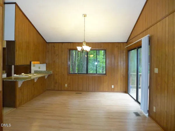 $2,335 | 100 Barrington Hill Road, Chapel Hill, NC 27516