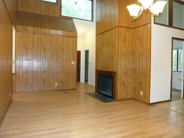 $2,335 | 100 Barrington Hill Road, Chapel Hill, NC 27516