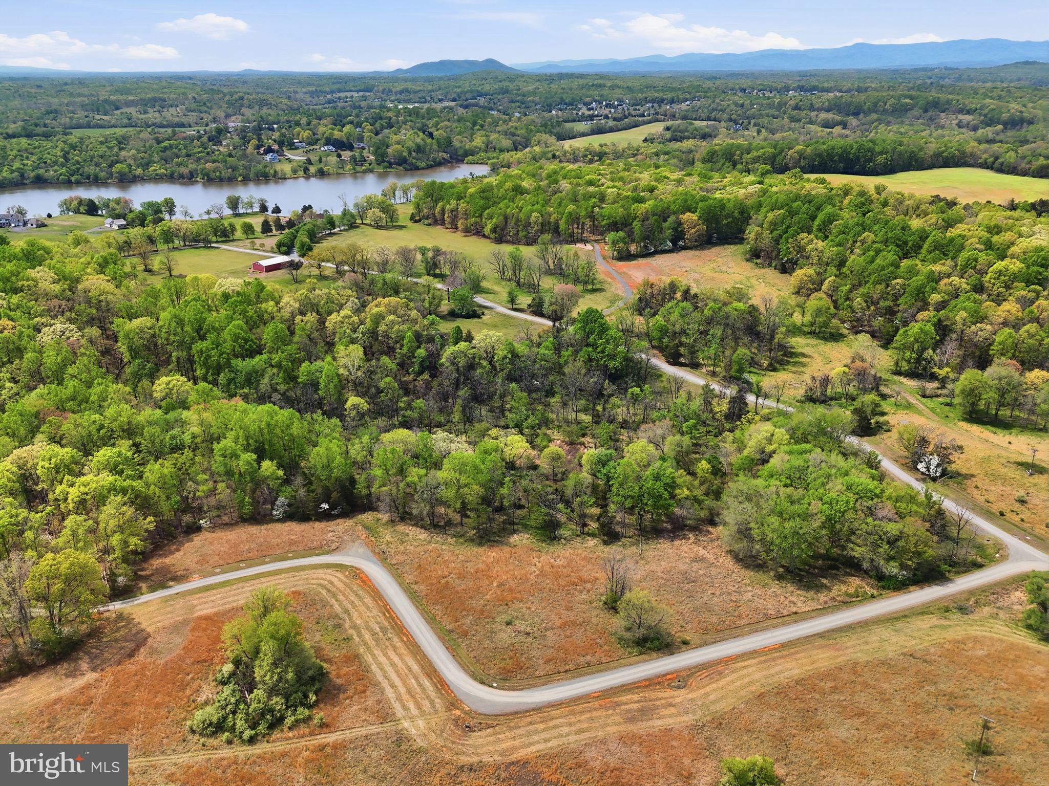 46 Whisper Hill Road Culpeper, VA 22701 - Photo 4 of 12