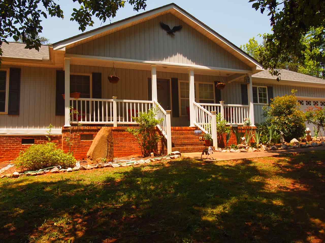 215 Fraley Drive Inman, SC 29349 - Photo 1 of 17