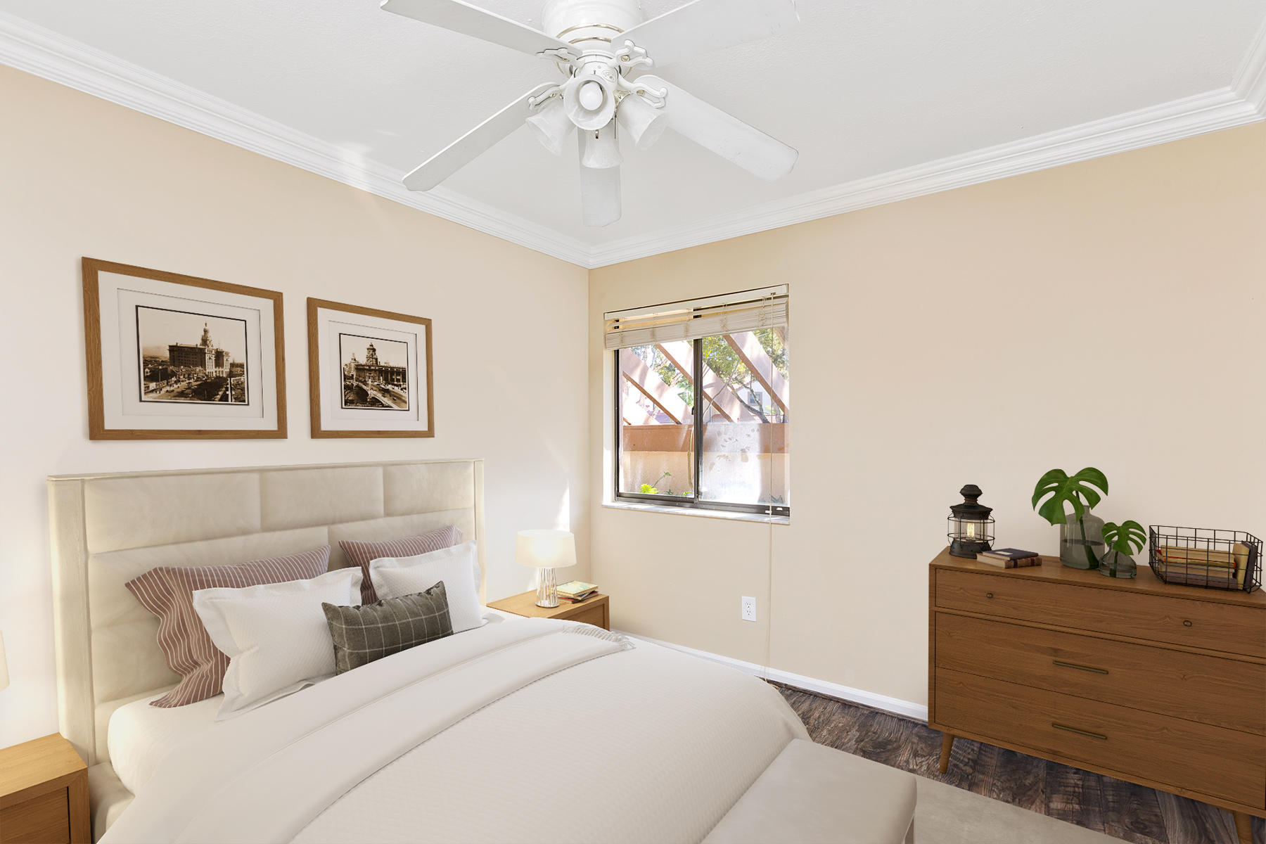5520 Coach House Circle, Unit B Boca Raton, FL 33486 - Photo 8 of 32 Virtually staged guest bedroom